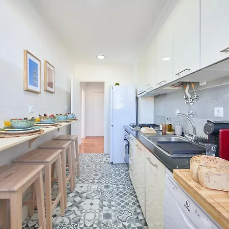 Appartamento Sunny Graca, River View, By Timecooler