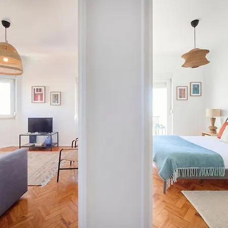 Sunny Graca, River View, By Timecooler Apartmán