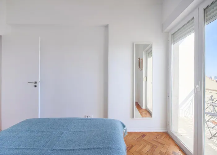 Sunny Graca, River View, By Timecooler شقة *