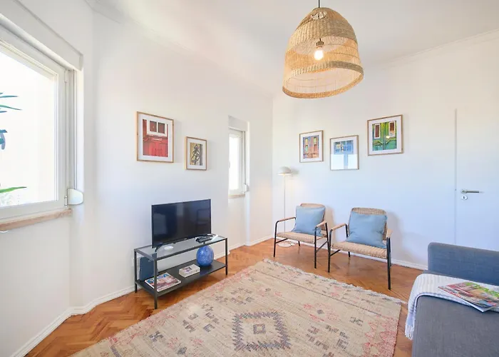 Sunny Graca, River View, By Timecooler Διαμέρισμα