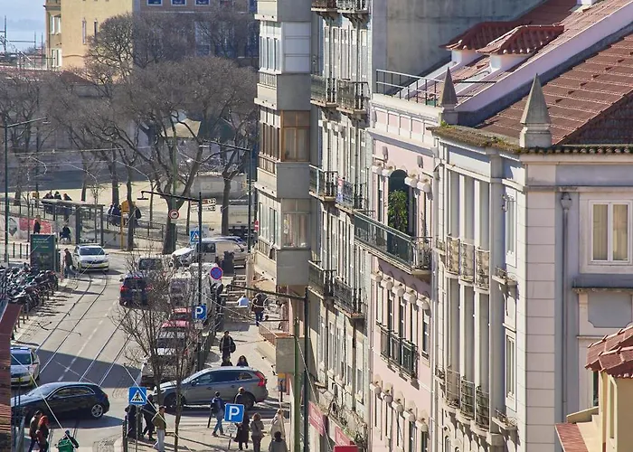 Sunny Graca, River View, By Timecooler Διαμέρισμα