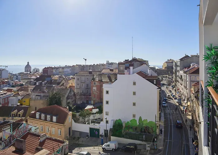 Sunny Graca, River View, By Timecooler Διαμέρισμα