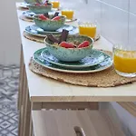 Sunny Graça, River View, By Timecooler Appartement *