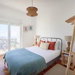 Sunny Graça, River View, By Timecooler Appartement *